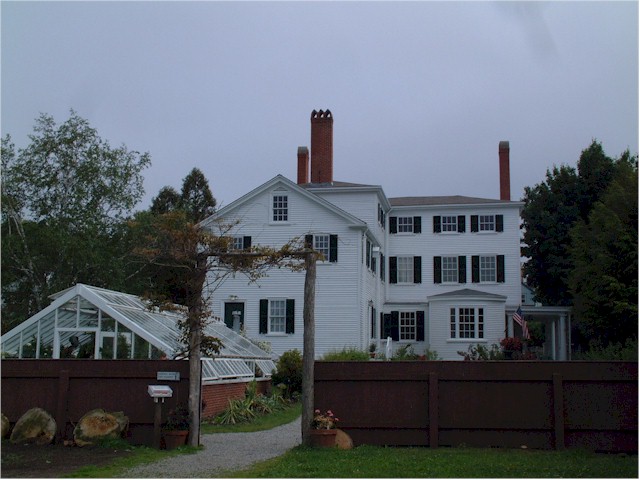 Strawbery Banks, Portsmouth - an historic village with examples of different styles of architecture...
