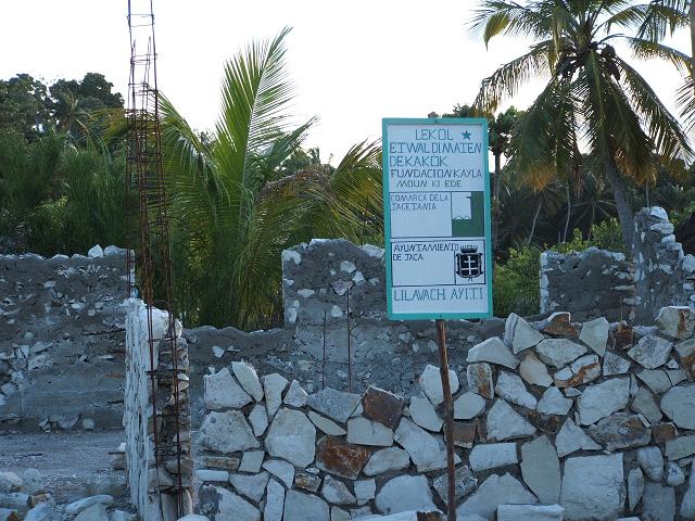 
... and the sign in Creole (pidgeon French).