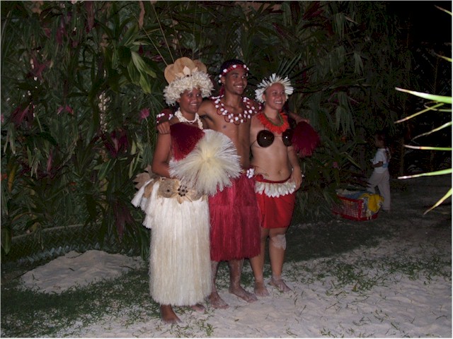 Raiatea, 'the sacred island' - we enjoyed the Polynesian singing and dancing competition.