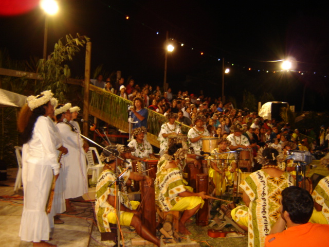 Raiatea, 'the sacred island' - we enjoyed the Polynesian singing and dancing competition.