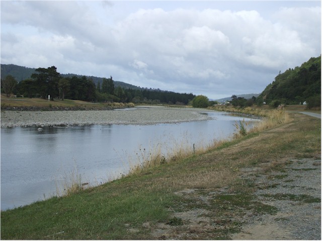 
Another Lord of the Rings site - the river Anduin!