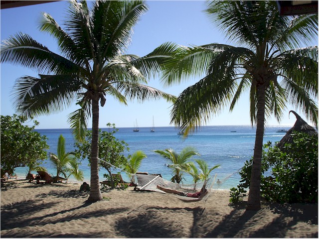 Poco Andante and the German yacht Truant 2 were the only yachts at Octopus Bay.
