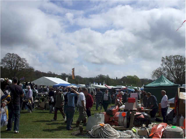 
Beaulieu Boat Jumble - an amazing (and cheap) shopping opportunity for boaties!
