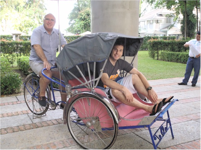 Keith & Rob try out the trishaw.
