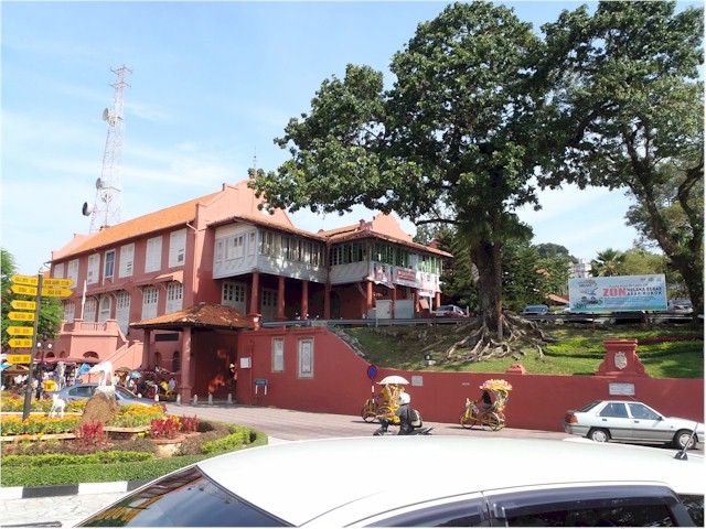 Melaka has a mix of Portuguese and Dutch influence from the spice days...
