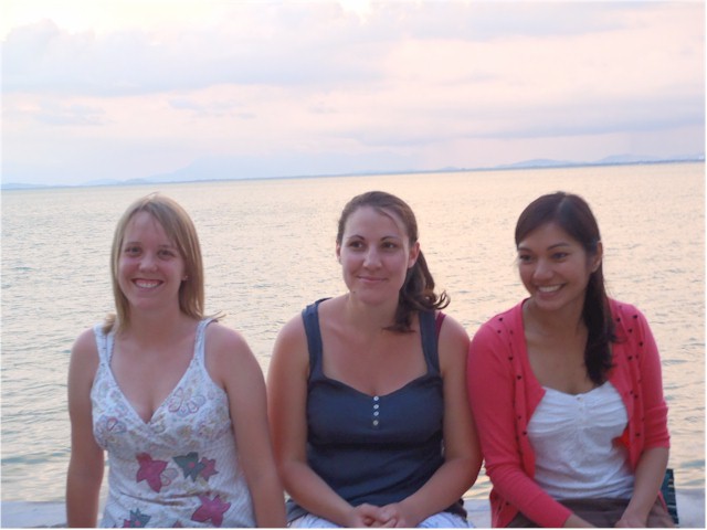 Kayleigh, Charlotte & Jas enjoy sundowners with the Straits of Melaka as a backdrop.
