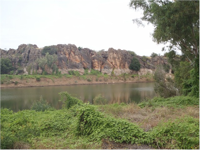 We did a hike along the Geikie Gorge...
