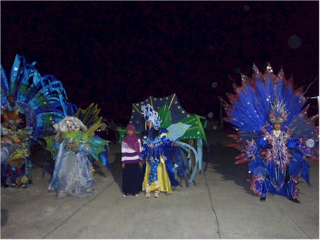 The local Tourism Board hosted a wonderful gala event for the Sail Indonesia fleet - the costumes were amazing.
