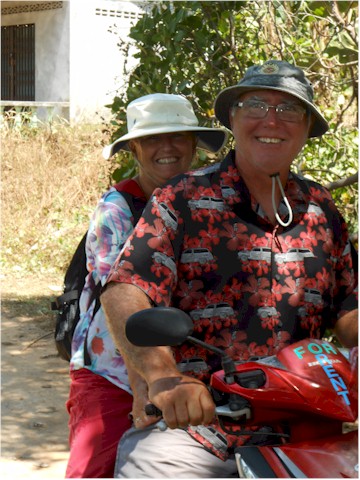 Roz and Kev persuaded us to hire a scooter to explore the island (no cars here!). Keith did well, but Christine was a nervous passenger!
