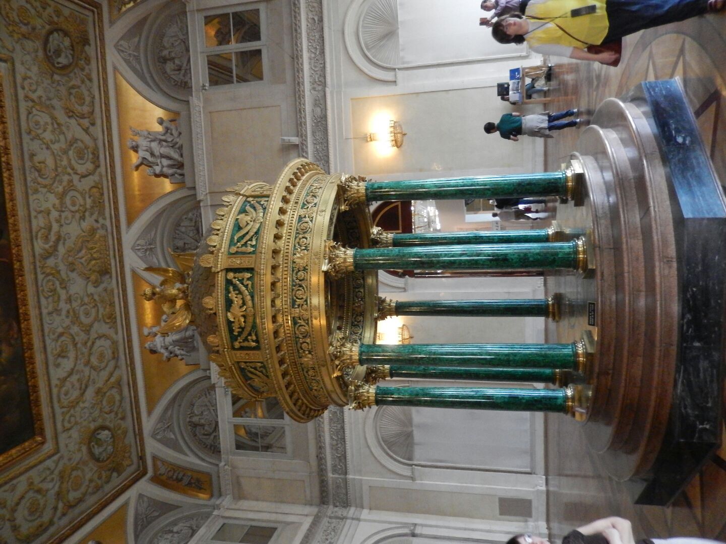 Kiosk with Malachite columns, inside the Hermitage Museum...
