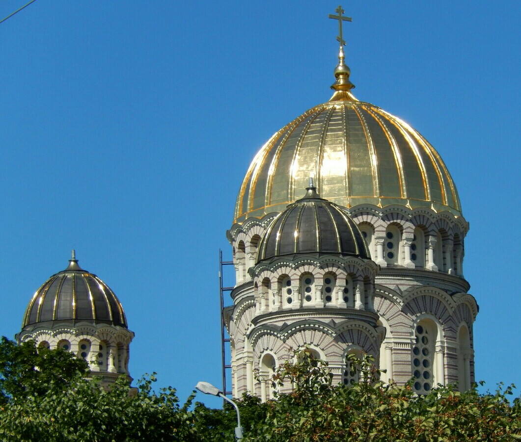 The golden domes of the Nativity of Christ Cathedral.
