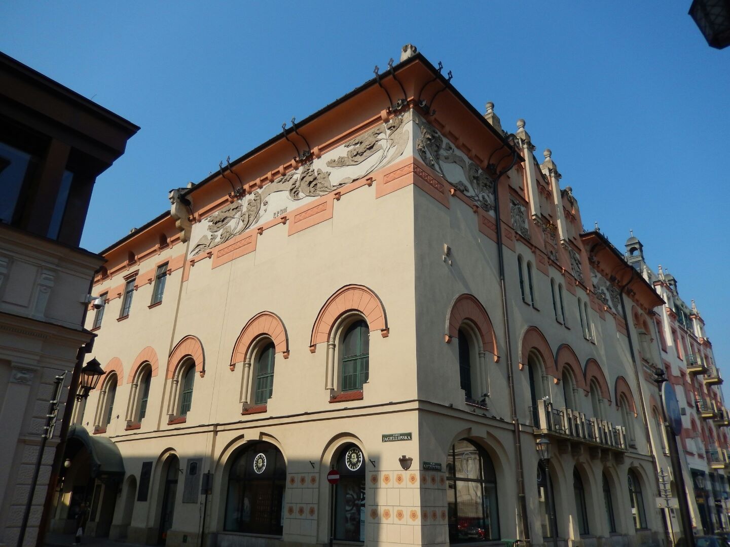 A beautiful building on the corner of Jagiellonska - on our way to the Jagiellonian University.
