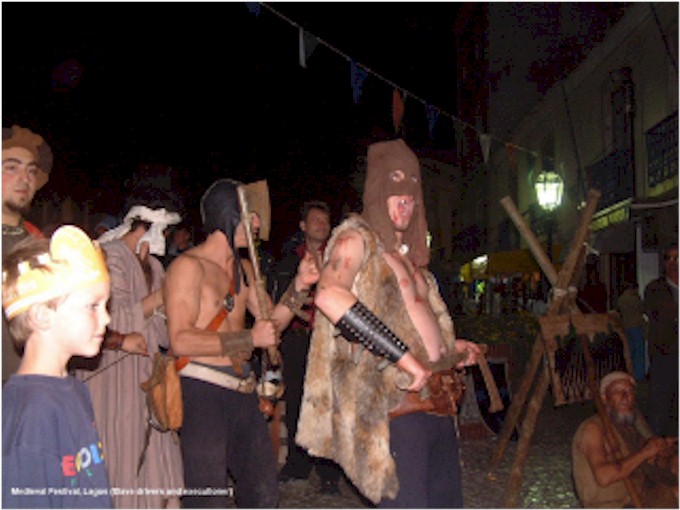 
The whole town was hosting a 'Medieval' festival...