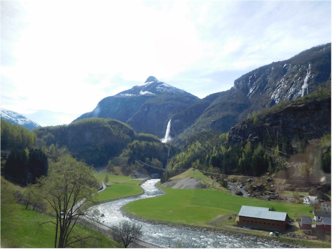 Looking up the fjord...